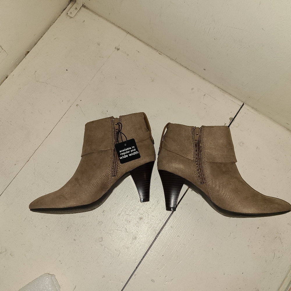 Booties - Picture 2 of 6